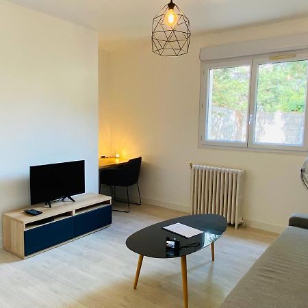 Bel Appartement Avec Terrasse Et Beau Jardin Classe 1 Etoile La Ciotat Bagian luar foto